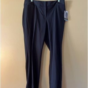 NWT Black Liz Clairborne Straight Leg